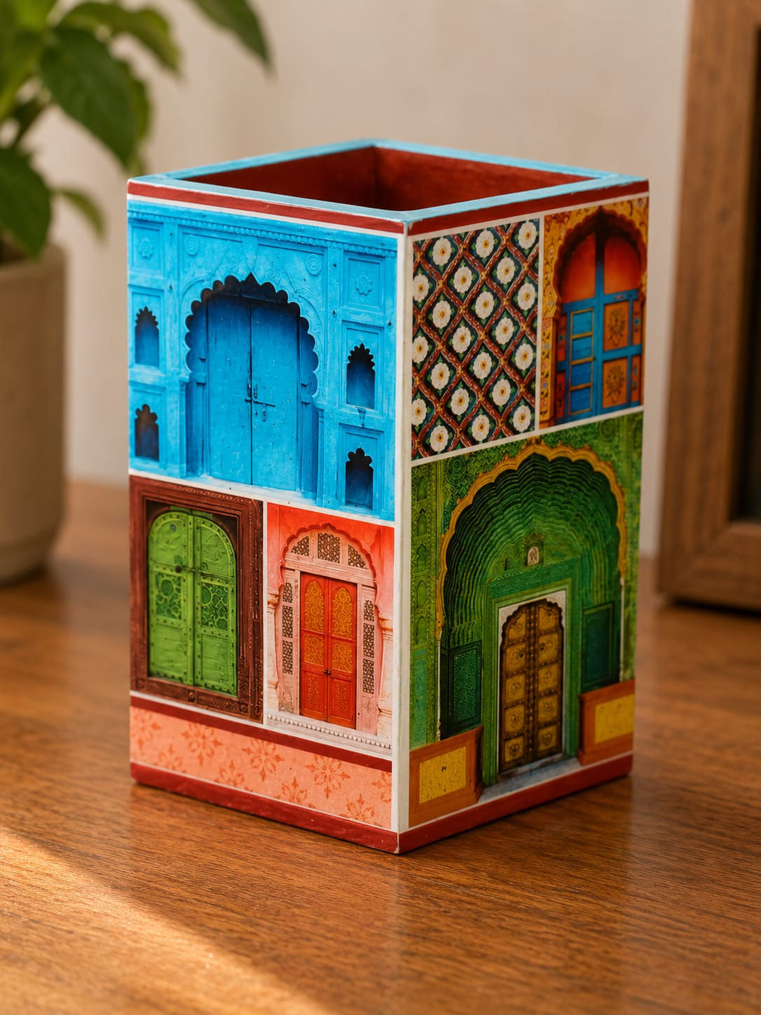 Heritage Door Pen Holder