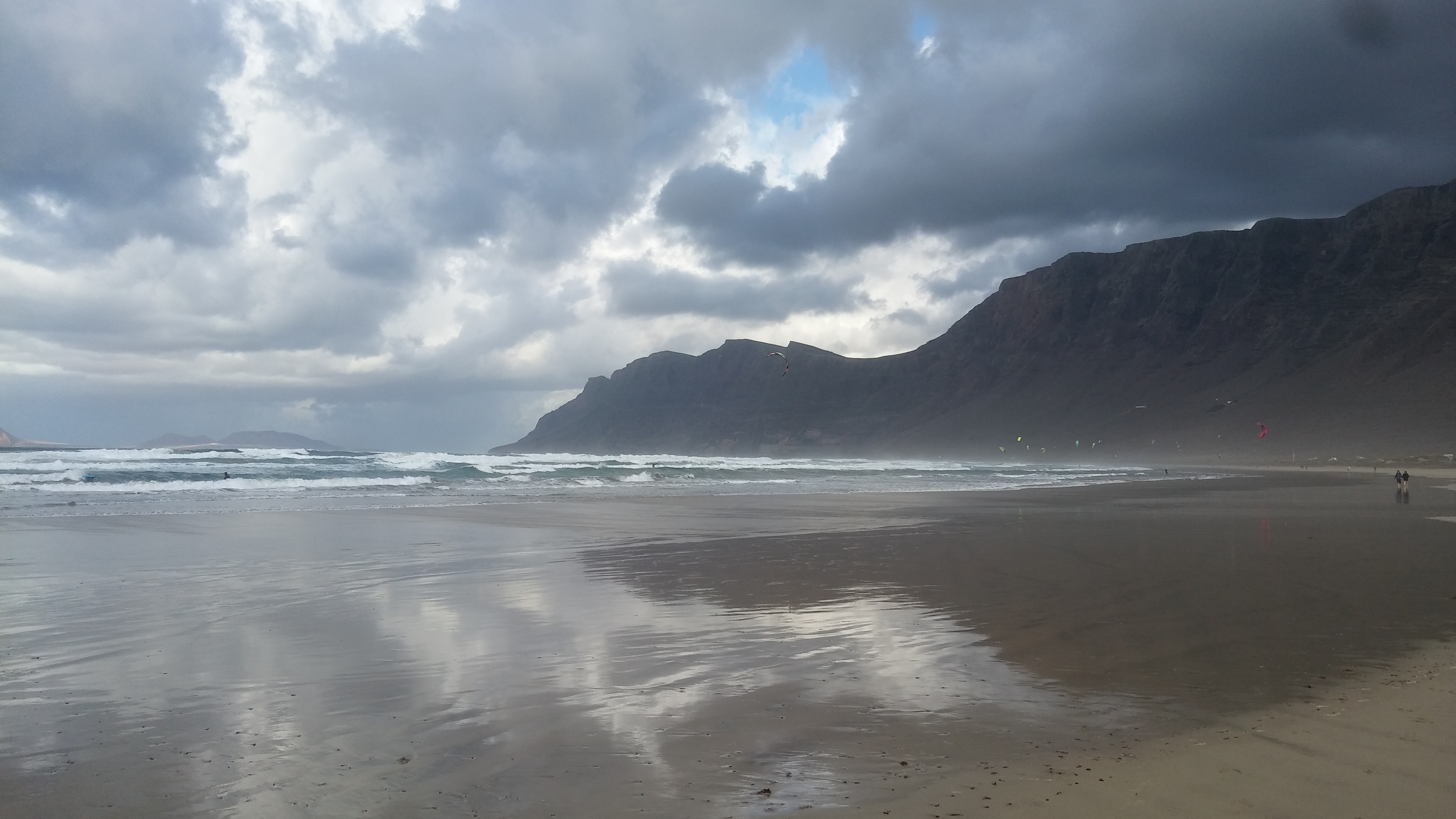 Famara