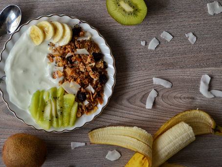 Easy Coconut Granola 