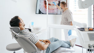 Aparat dentar fix sau alignere: care este varianta potrivită pentru tine?