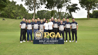 WORLD-CLASS COACHES