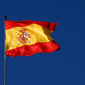 Bandera_de_España_(M._Aire,_Madrid)_01.jpg