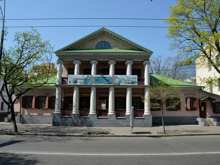 Домівка для видатних українців світу