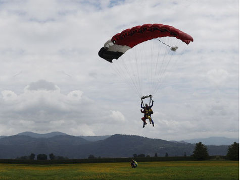 Осіння прогулянка українців Ванкуверським небом