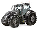 Valtra-Q-Series-tractor-studio-800x650-2.jpg