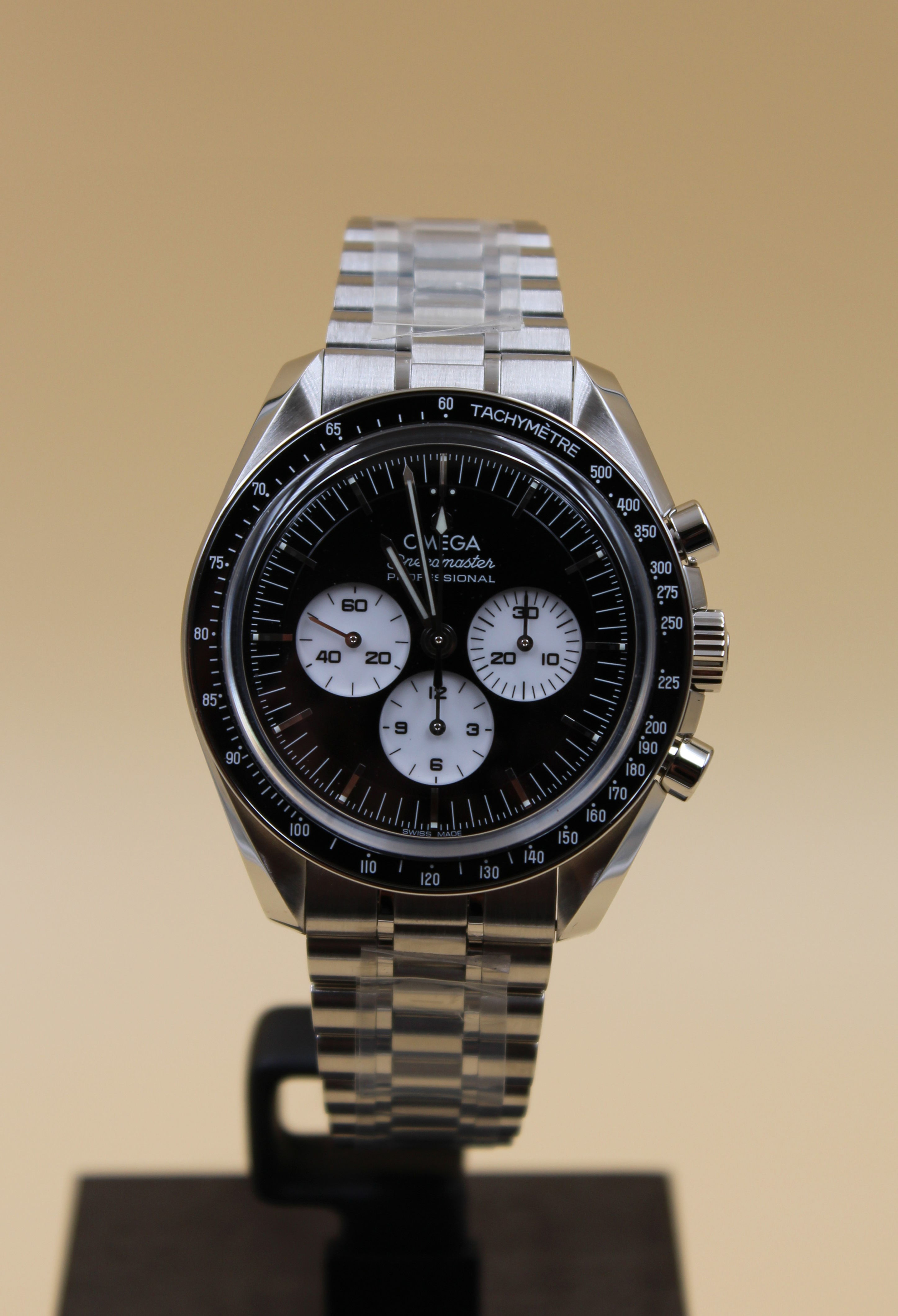 Omega Speedmaster Moonwatch 310.30.42.50.01.004