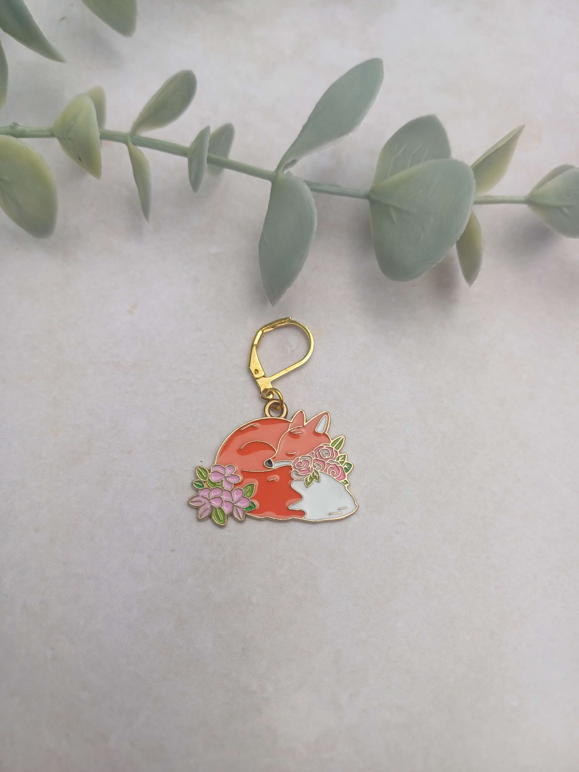 Large removable stitch marker - flower fox