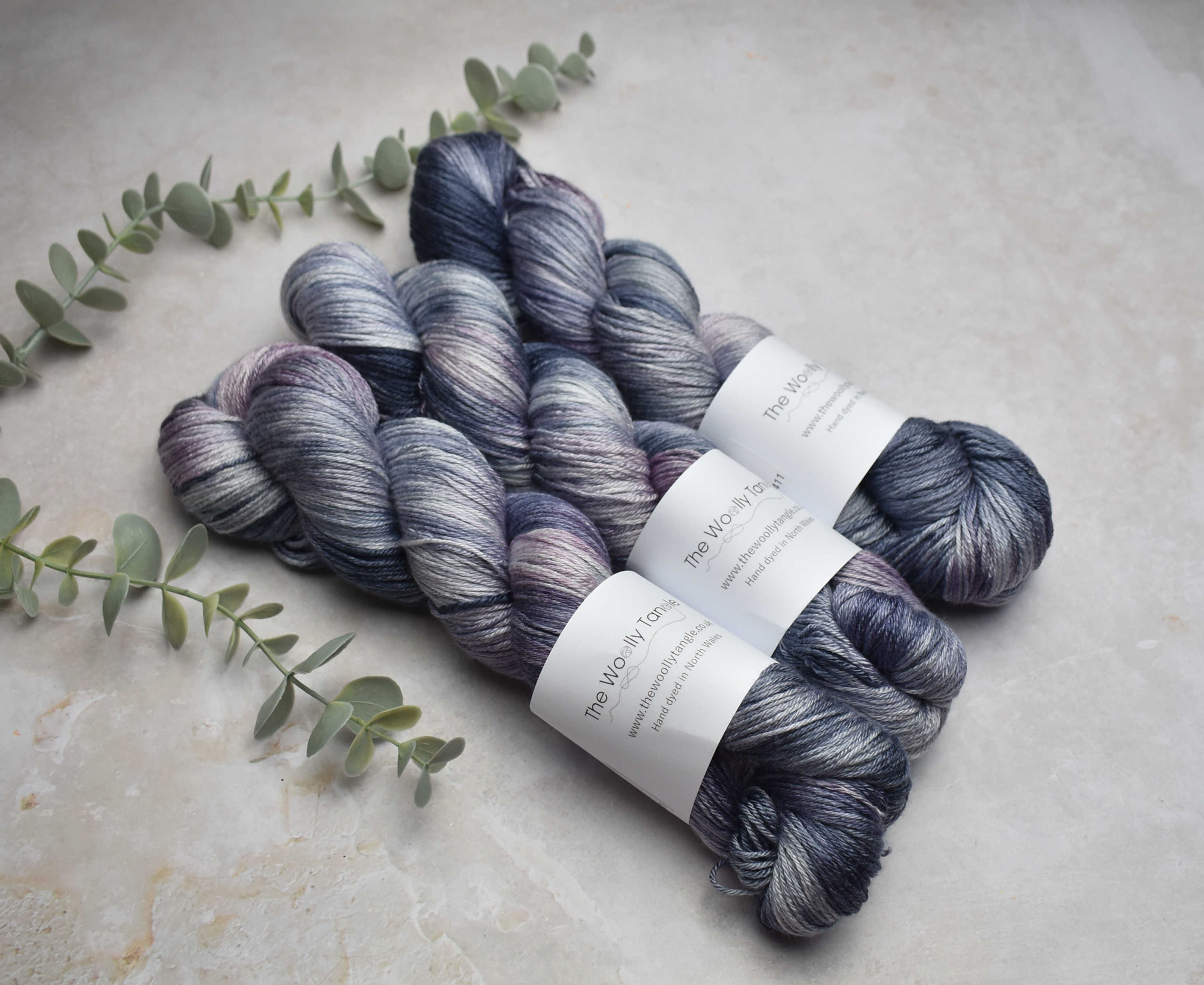 Bruised sky - merino silk 4ply hand dyed yarn
