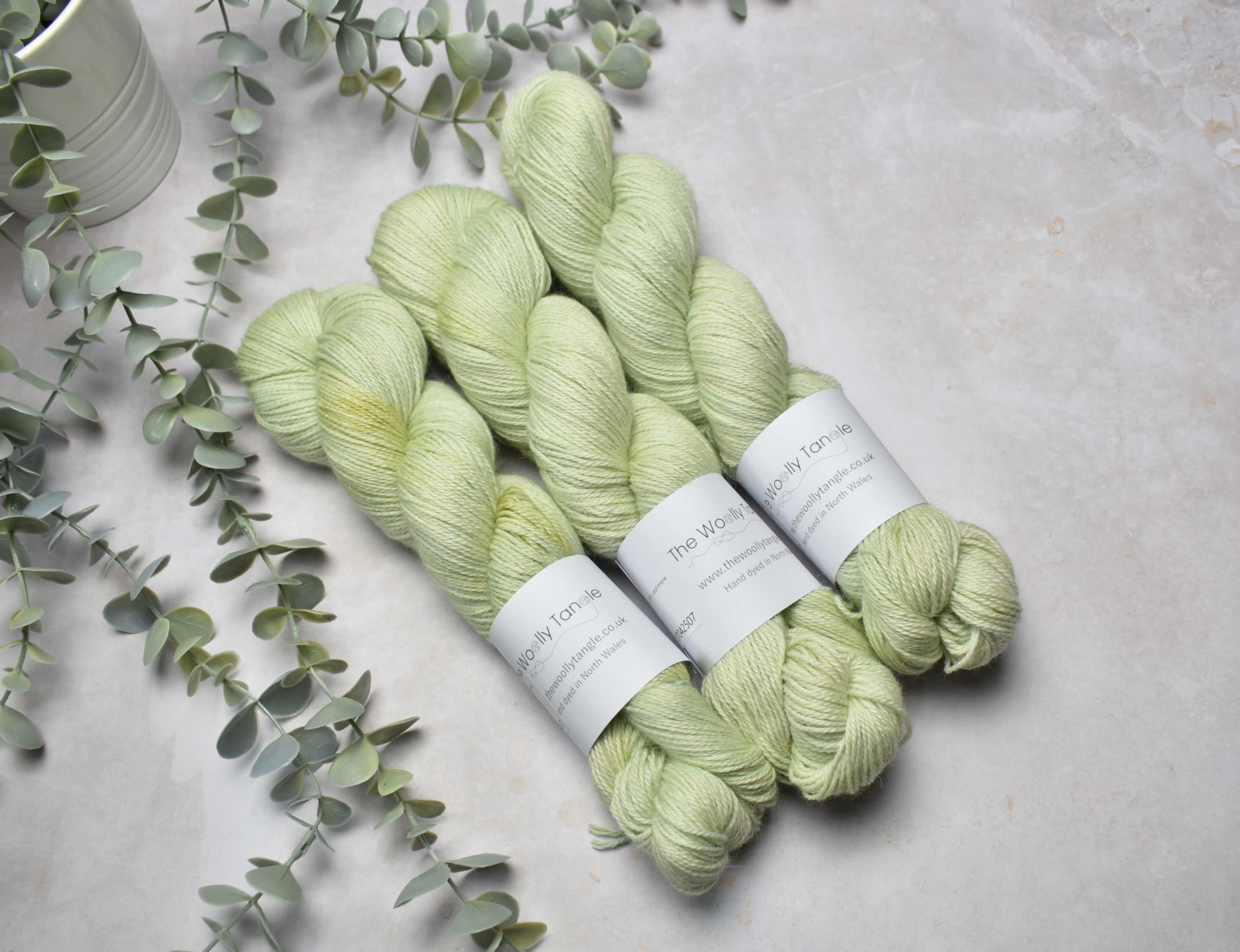 Pistachio - 4 ply baby alpaca, cashmere, silk hand dyed yarn