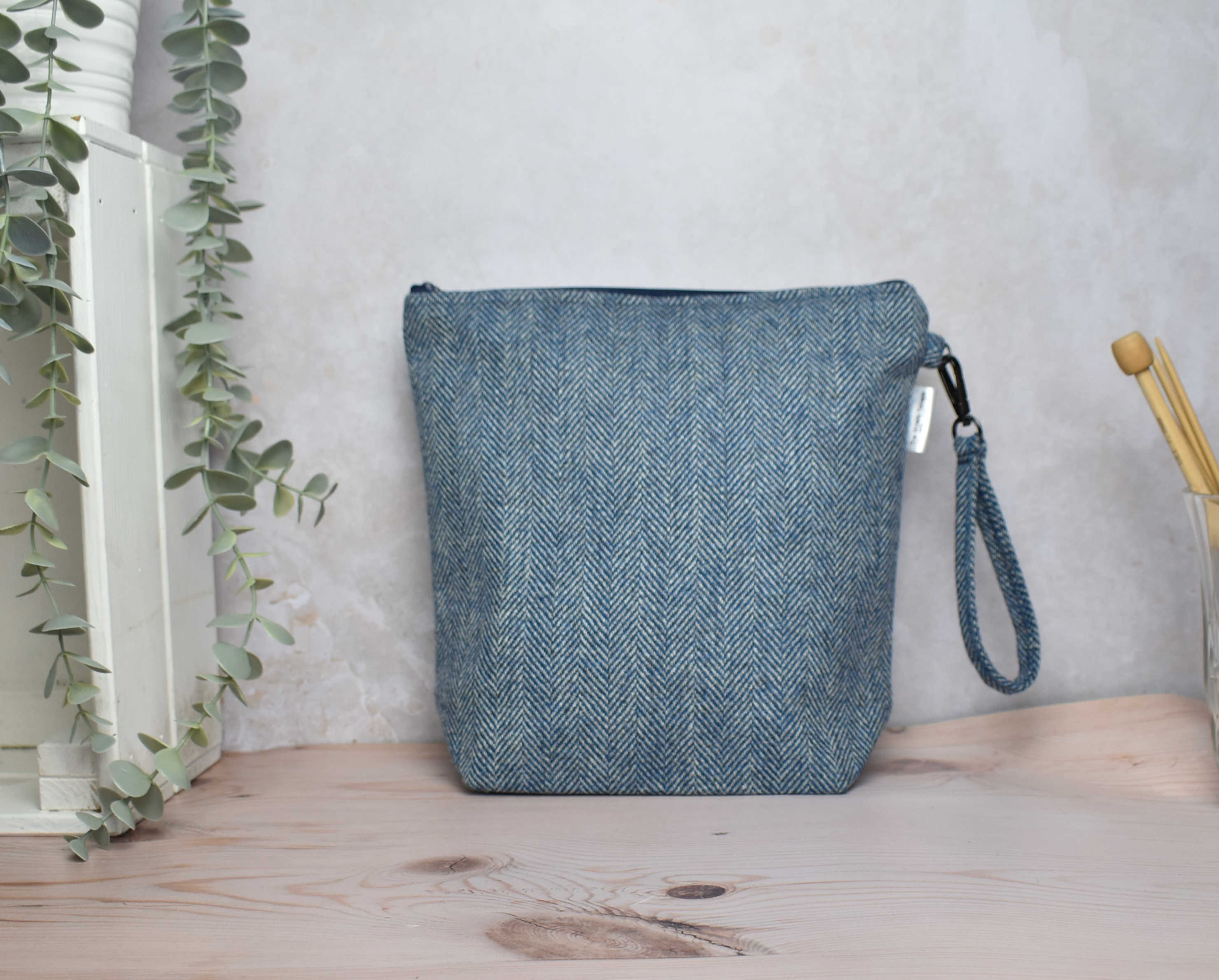 Sea blue medium size project bag in luxury wool fabric.