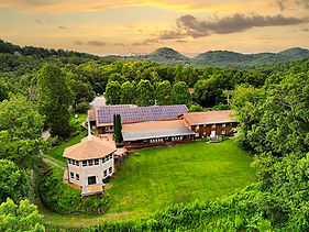 Hinton_Rural_Life_Center_in_Hayesville,_NC_01.jpg