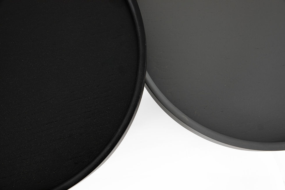 Thumbnail: Ren - Black