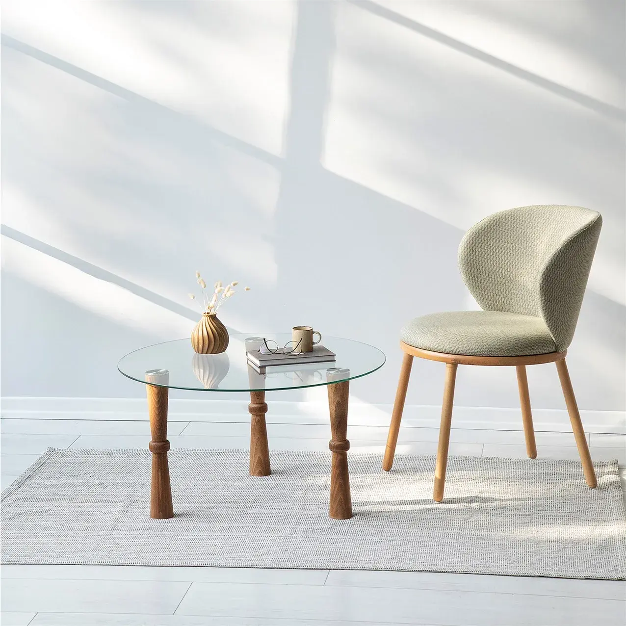 Fiocco Coffee Table / Chestnut & Clear