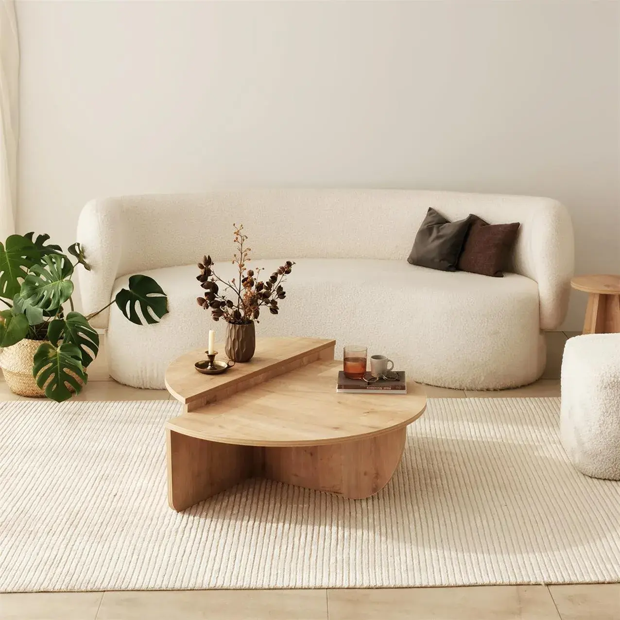 Podium Coffee Table / Oak