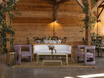 The Perfect Blend: Marrying Classic Details with Modern Style | Austin, TX Wedding Planners