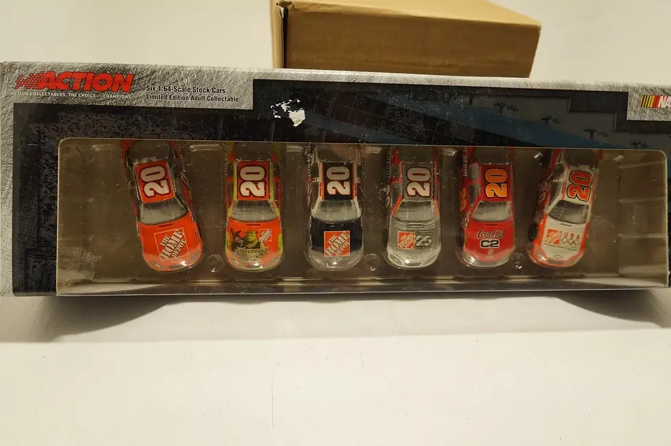 ACTION SIX 1/64 SCALE STOCK CAR NUMBER 20