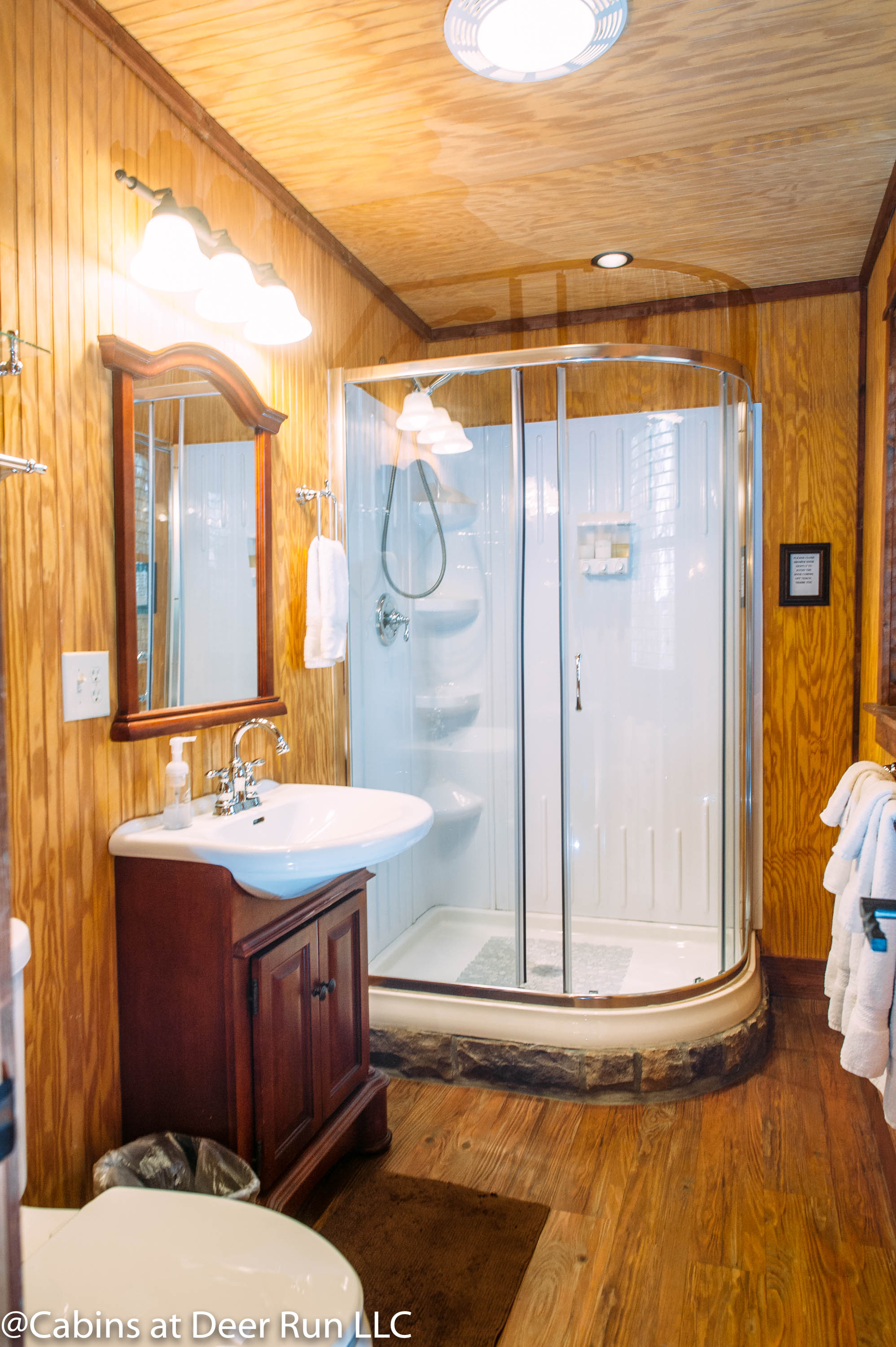 Spotted Fawn Upstairs Master Bath