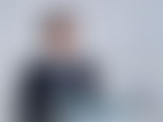 “从‘政治金童’到黯然退场：特鲁多辞职背后，加拿大九年深陷政策失误的沉痛代价