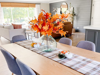 Minimalist Fall Decor - Styling Tips