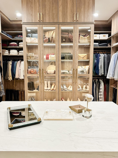 The Overlook House: A Luxury Concierge Move Designed for Effortless Living