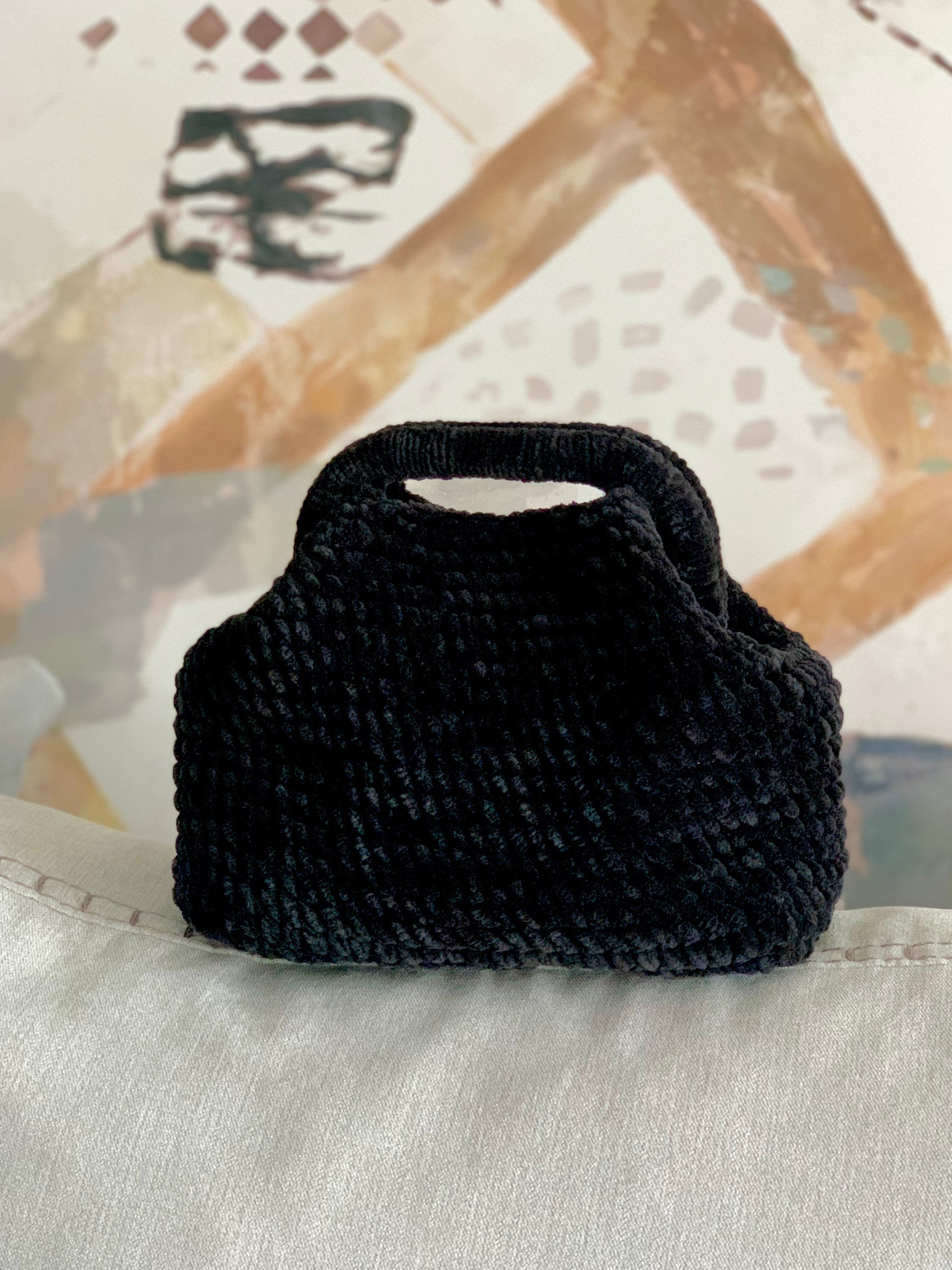 Frida Petite Black Velvet