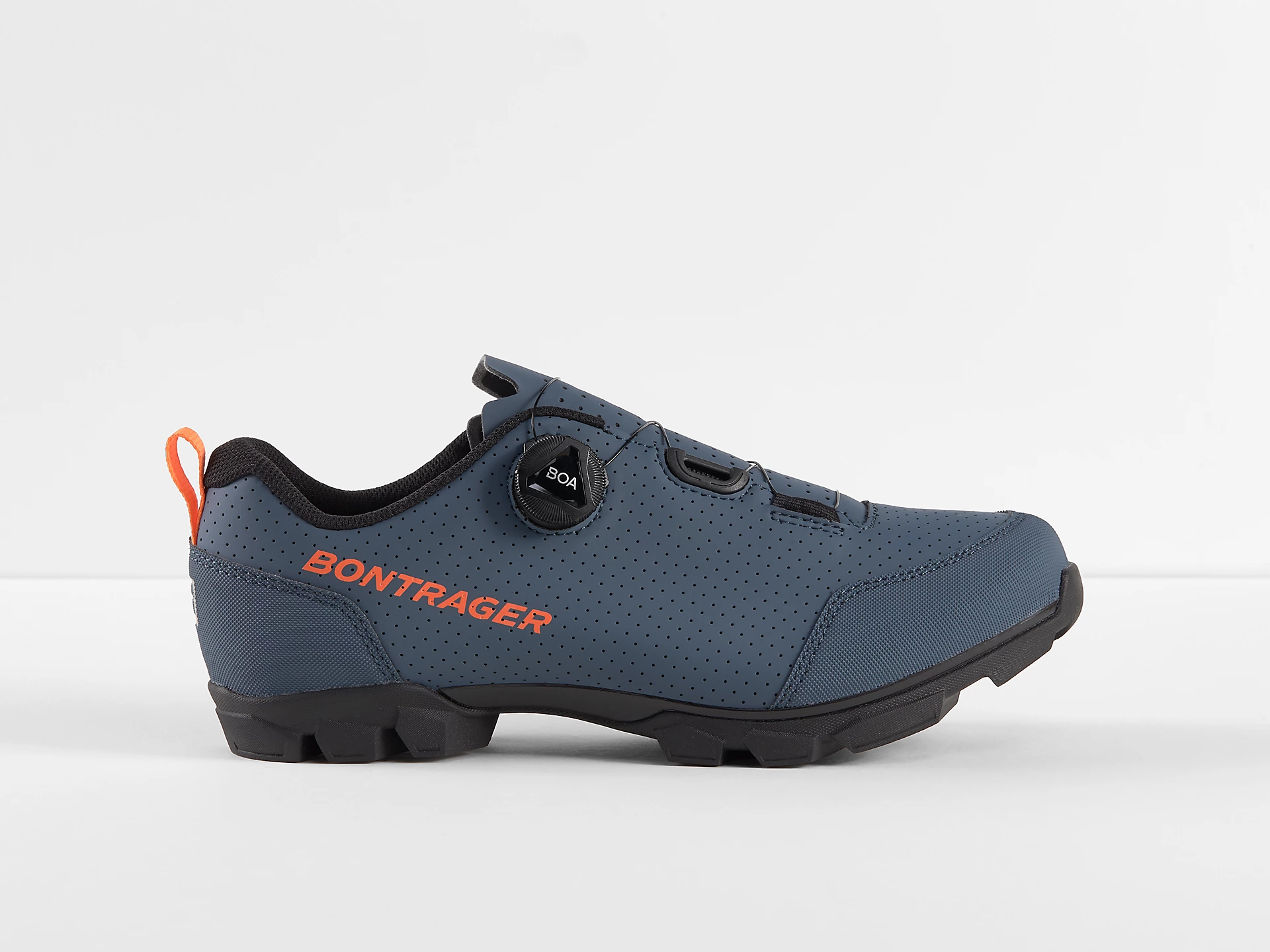 BontragerEvokeMountain_34129_B_Primary
