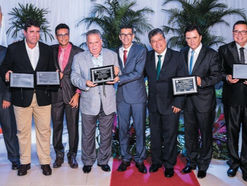 Diretores da Suprema recebem o Título de Cidadania trirriense