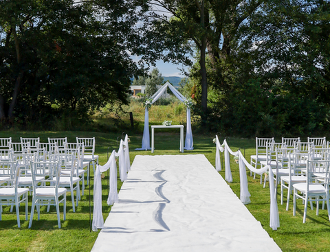 svadobná brána, slávobrána, svadobný oblúk, svadobný obrad, svadba, svadobná výzdoba, svadobné dekorácie, požičovňa dekorácií, prenájom inventáru