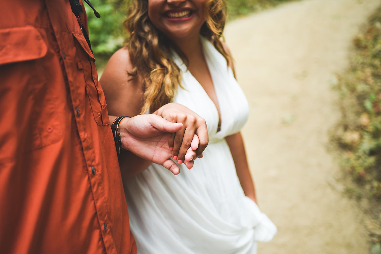 PDX elopement photographer for candid and creative elopement photos 