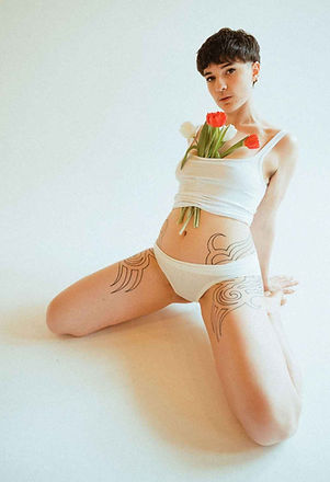 Creative Portland boudoir photographer