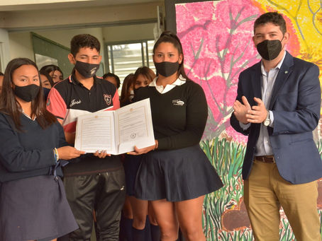 Reconocimos a docentes y alumnos del colegio José Hernández que pensando en el medio ambiente están 