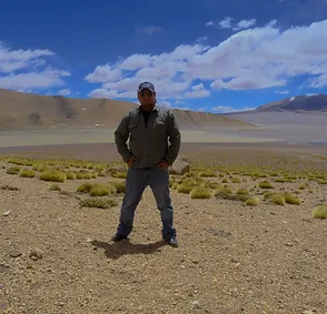 excursiones de antofagasta de la sierra al campo de piedra pomez, volcan galan, salar de antofalla, salar del hombre muerto