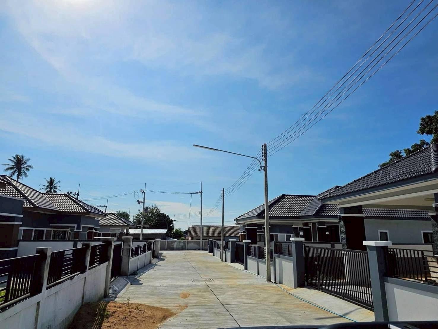 🏡 โครงการบ้านเดี่ยว ใกล้สุขุมวิทเพียง 500 เมตร
ซอยบางละมุง 39