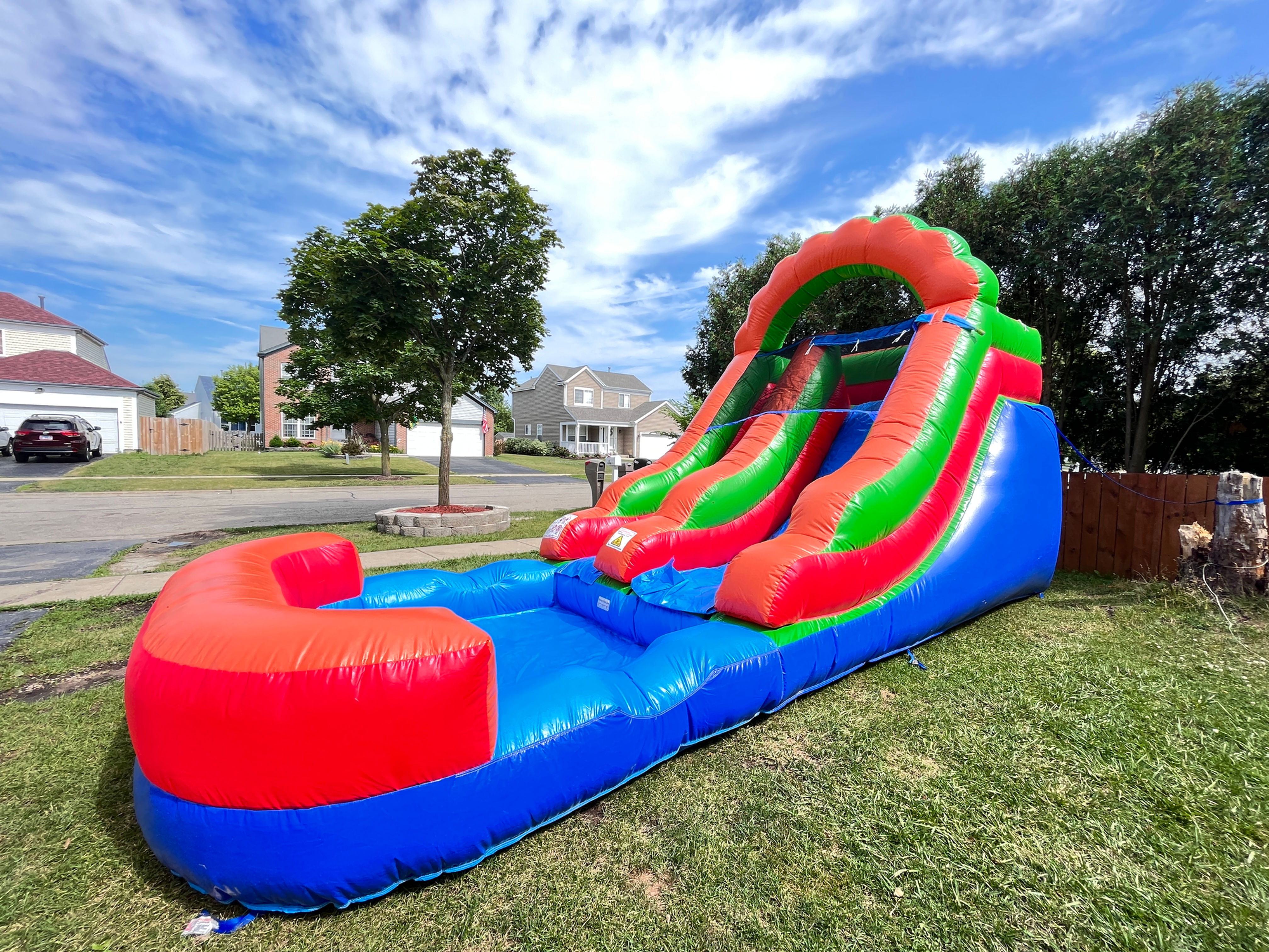 12' RAINBOW SLIDE W/ POOL