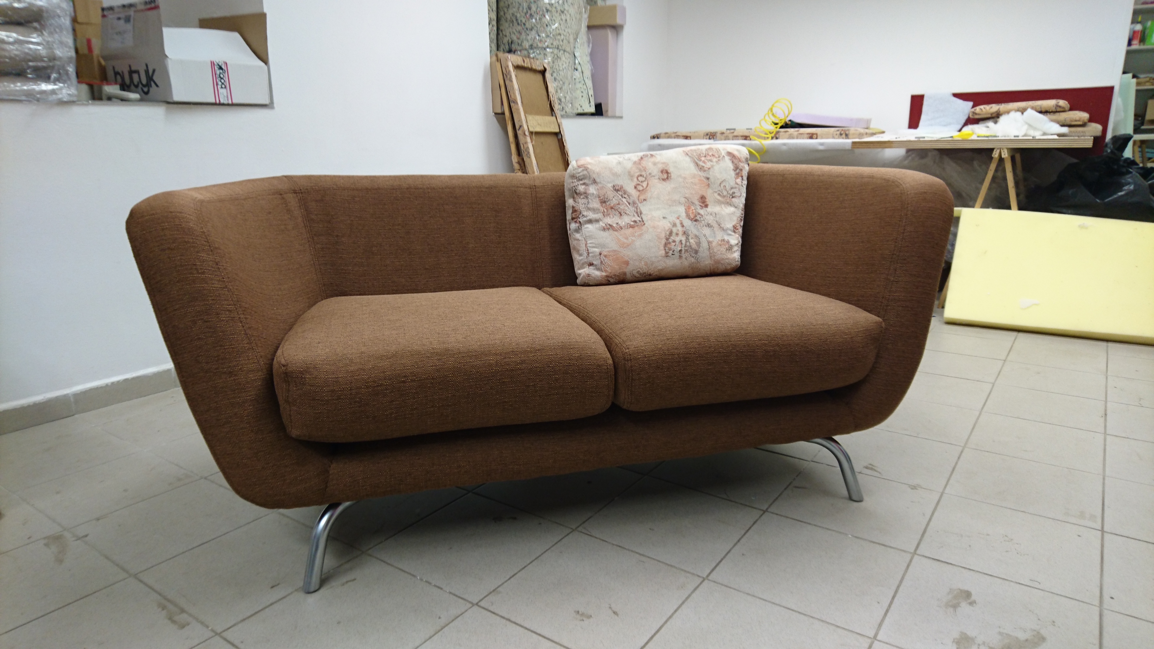 Sofa po renovaci