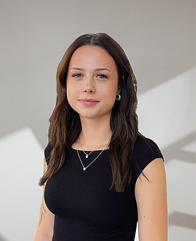 Friseurin Alena Muth im Vandéll Salon Karow