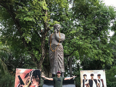 आज़ाद ने दी आज़ाद को श्रद्धांजलि