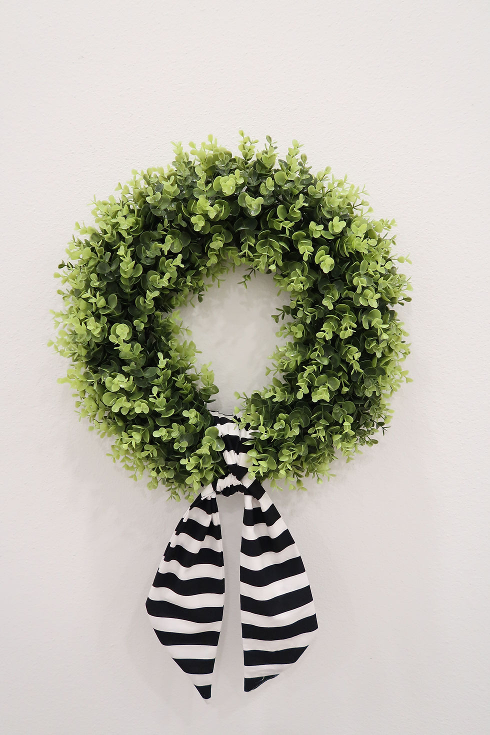 Thumbnail: Wreath Sashes 