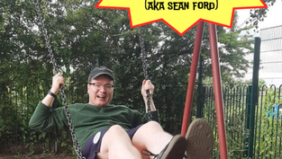 Spotlight: @legweapons talks us through desert island art materials, the swap from stand-up to zines and the joy of making silly things!