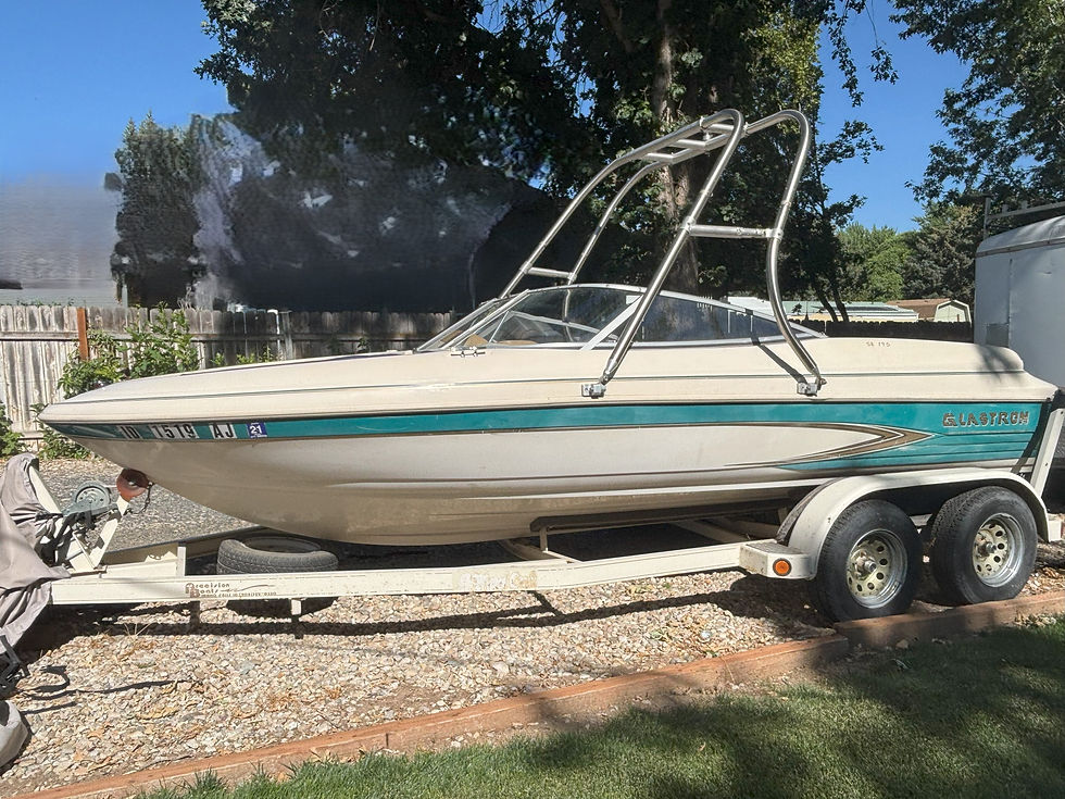 Thumbnail: 1998 Glastron Boat 198SE