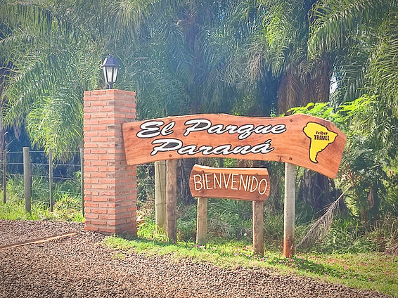 Eingang vom El Parque Paraná