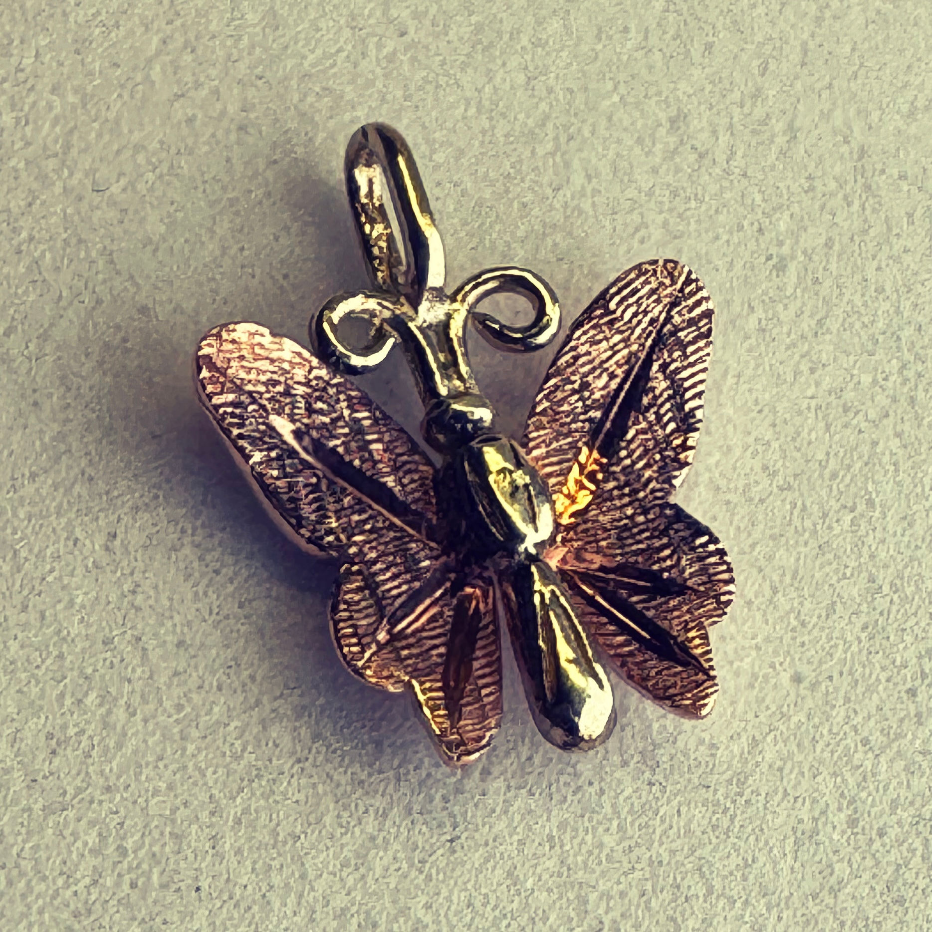 10k Rose Gold Butterfly