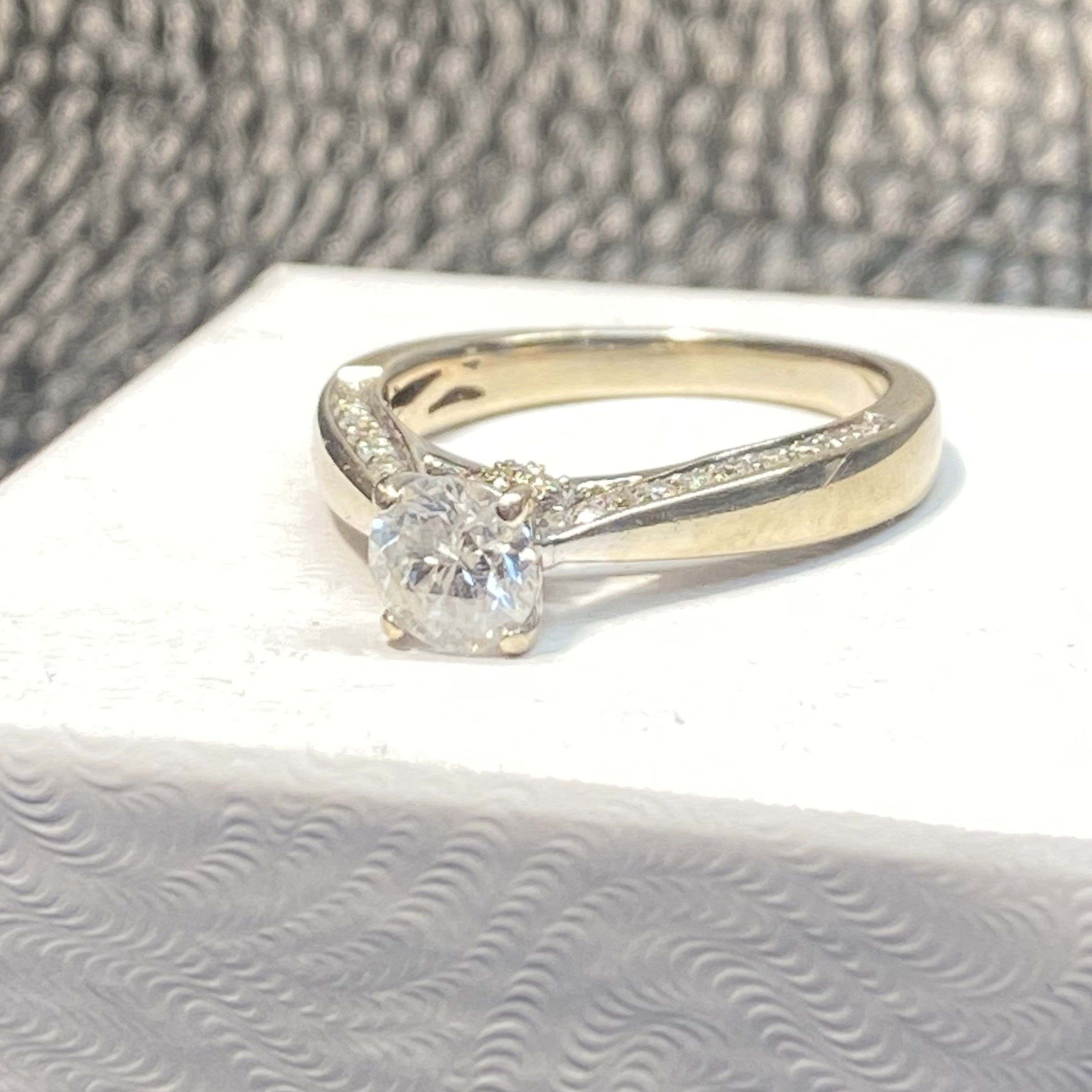 14k Gold .71ct Diamond Solitaire Ring I/I2