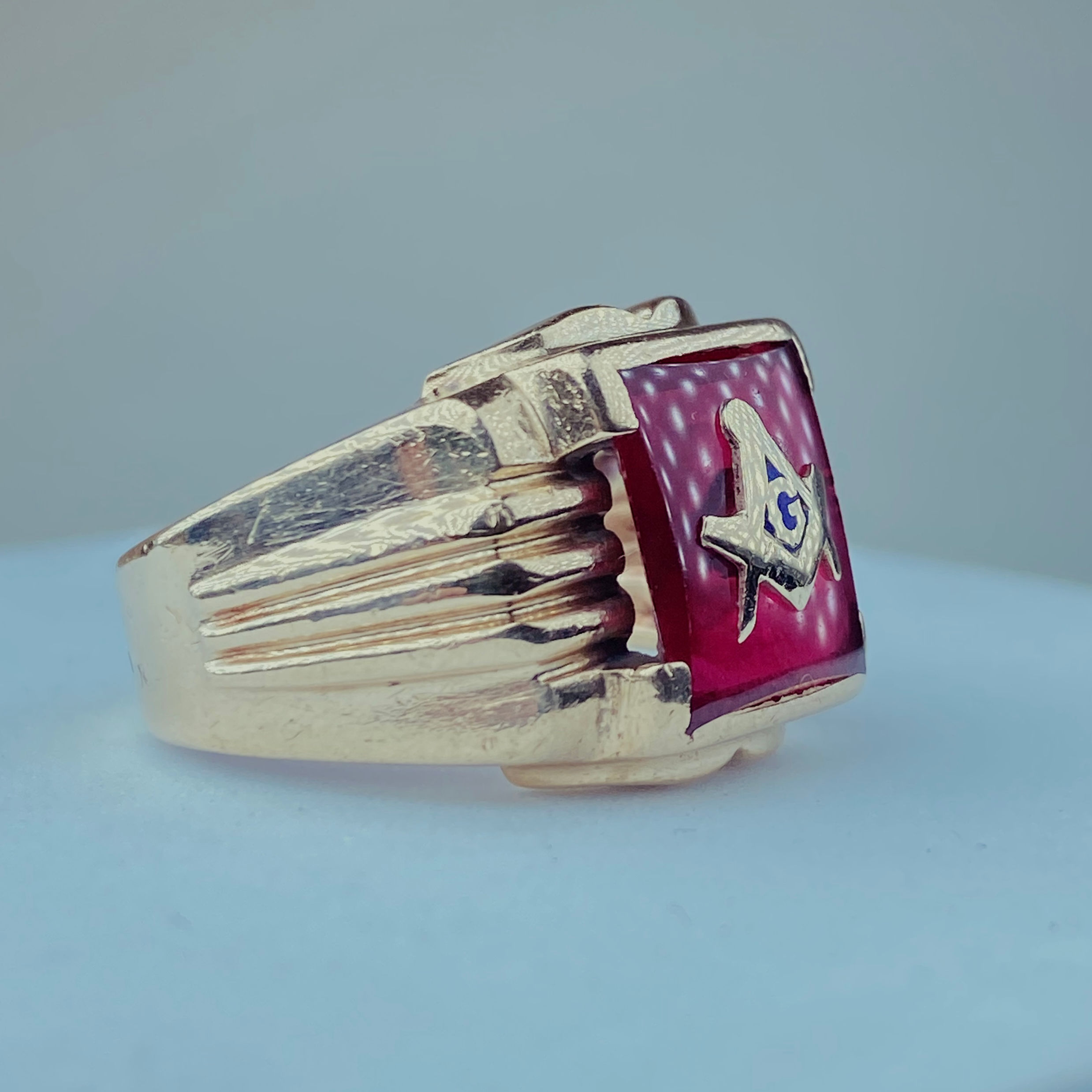 10k Ruby Masonic Ring