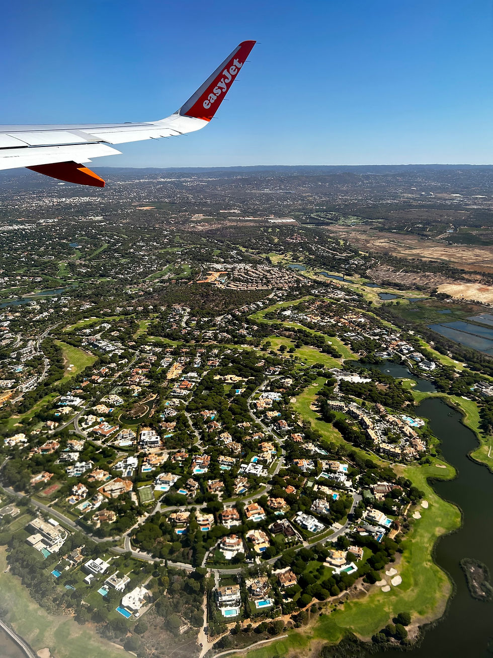 Sobrevoando o Algarve.