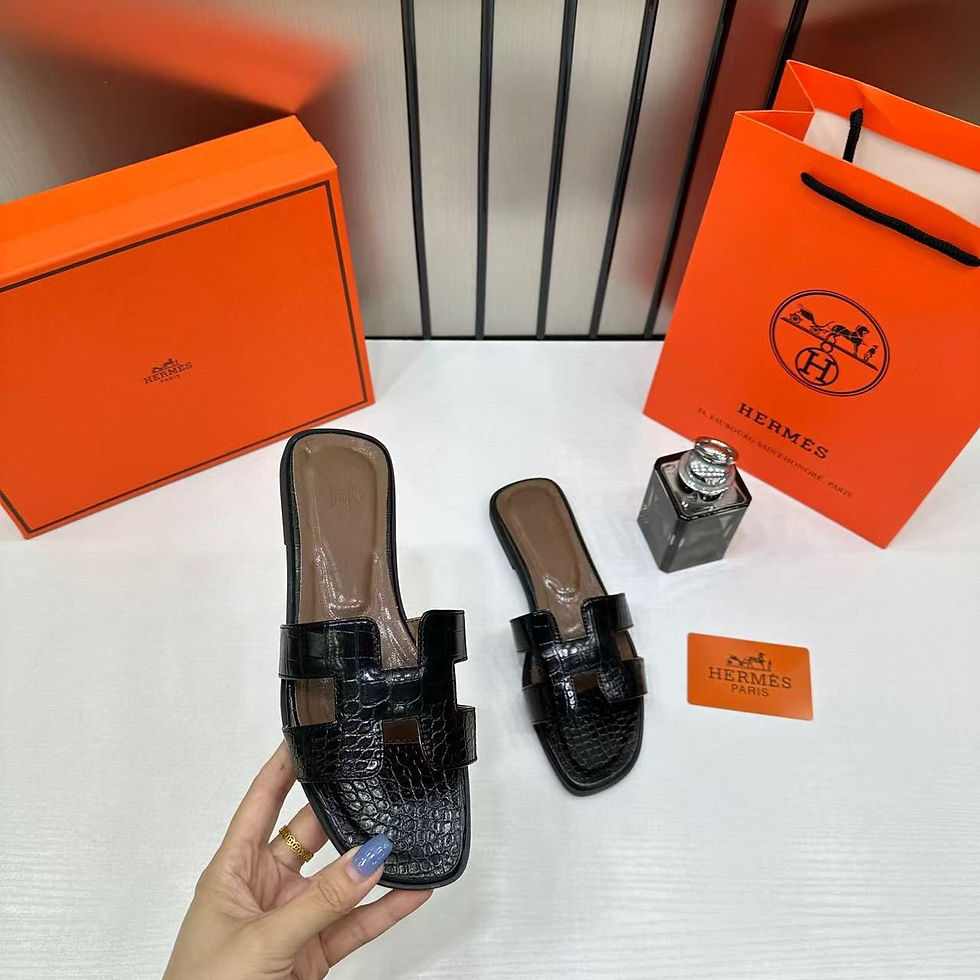 Thumbnail: Women's Hermes Oran Flats Croc Leather