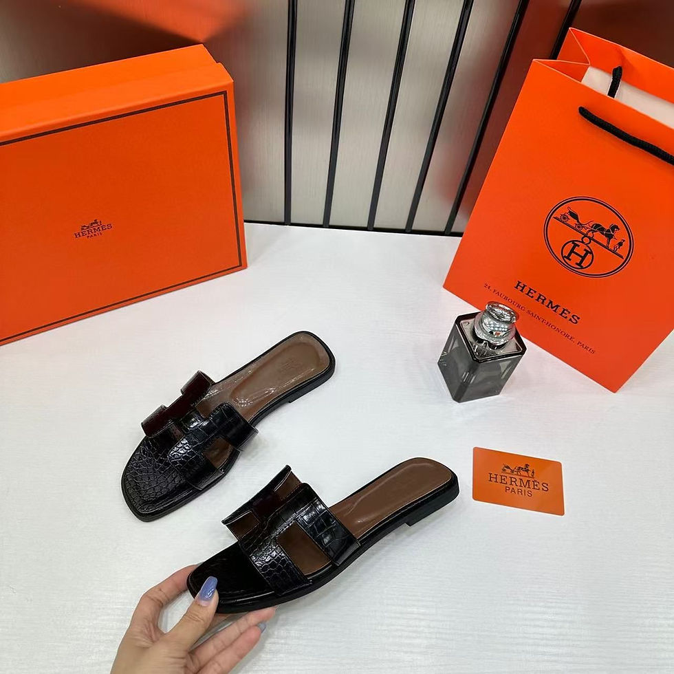 Thumbnail: Women's Hermes Oran Flats Croc Leather