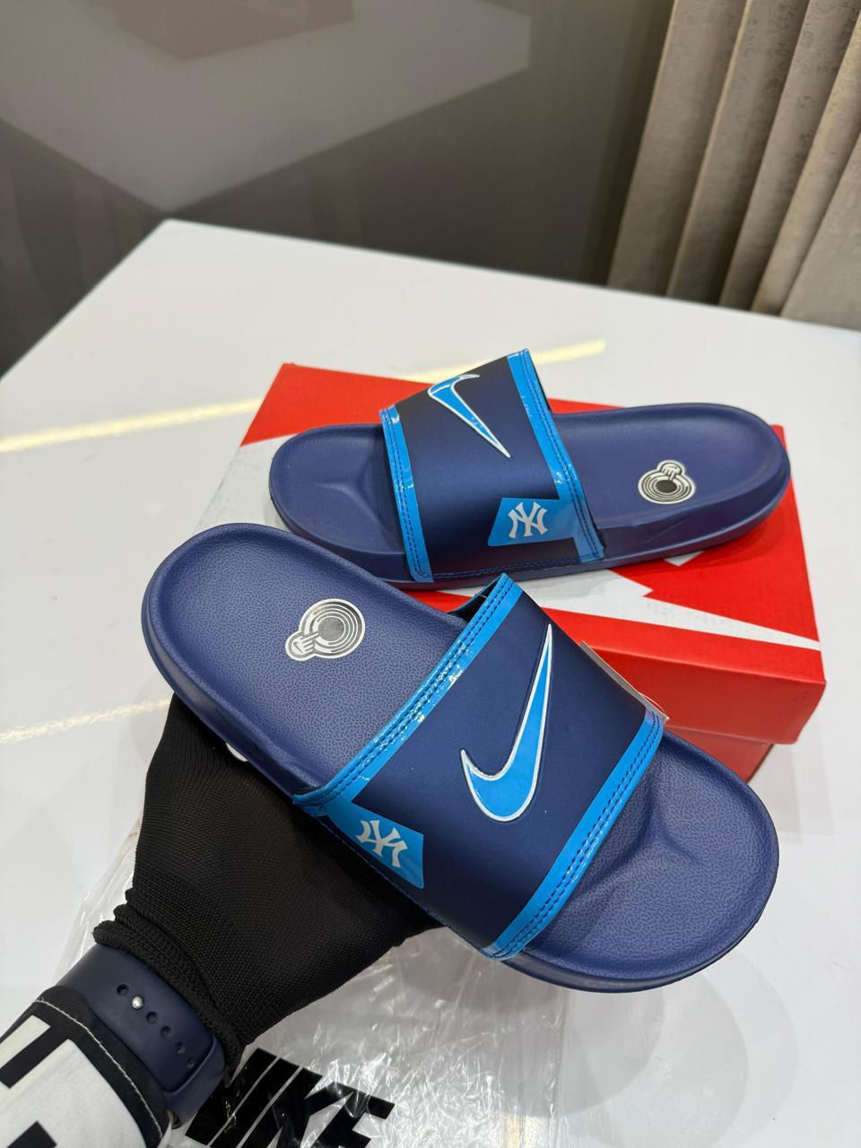 Thumbnail: Men's Nike Flip-flops