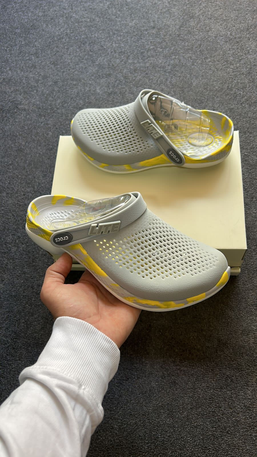 Crocs literide yellow hot sale