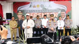 Kapolri dan Menteri Pertanian Luncurkan Program Penanaman Jagung 1 Juta Hektare di Subang